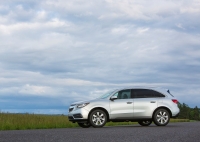 Acura MDX photo